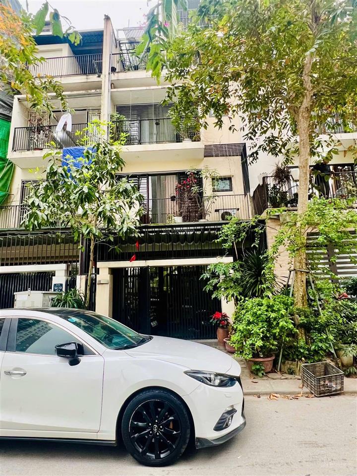 Cho thuê nhà view vườn hoa nguyễn thị định  đỗ quang dt 45m2 x 4.5t. mt 4.5m tk thông sàn.