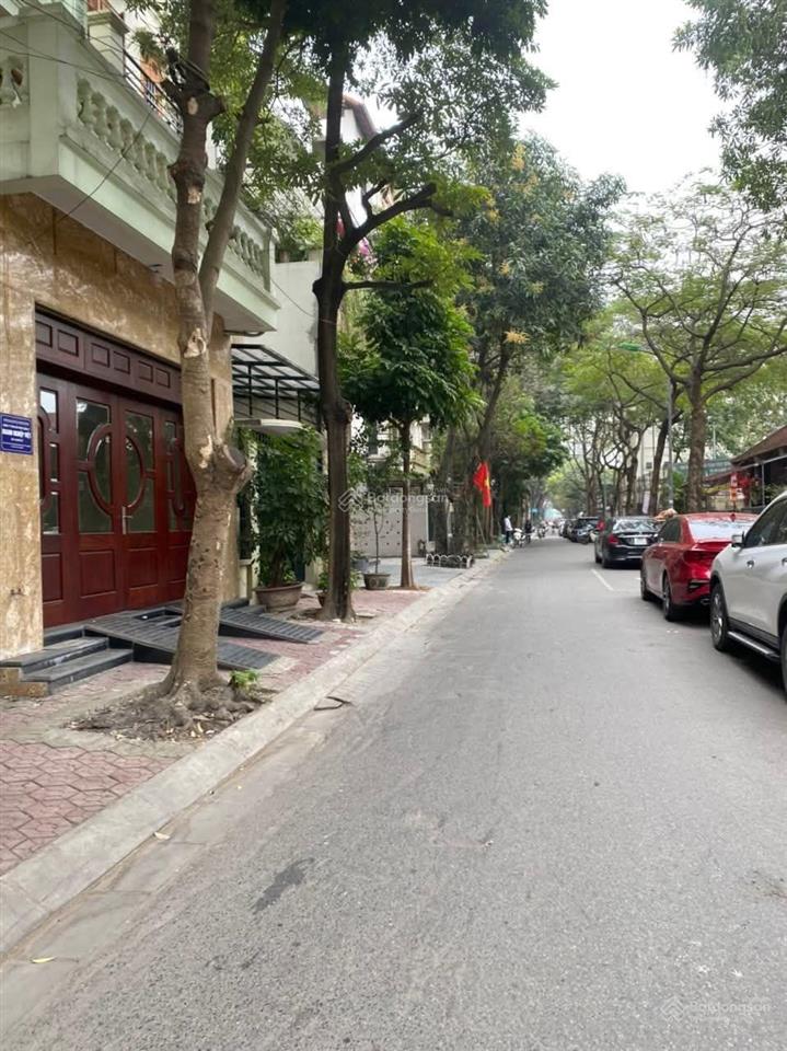Cho thuê nhà view vườn hoa, phố xuân quỳnh, phường yên hòa, quận cầu giấy 100m x 5 tầng. ô tô tránh