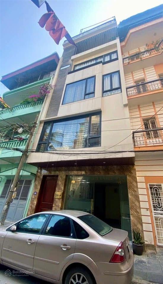 Cho thuê nhà liền kề kđt yên hòa  trần kim xuyến. dt 85m2 x 4.5t. đường 12m 3 ô tô tránh.
