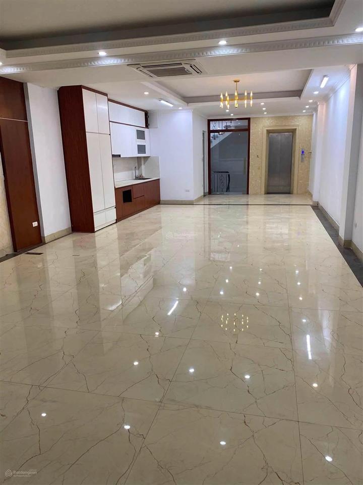 Cho thuê tòa nhà 5.5 tầng, thông sàn, số 38a ngõ 30 nguyễn thị định. dt 80m2 x 5.5t. mt 5,5m.