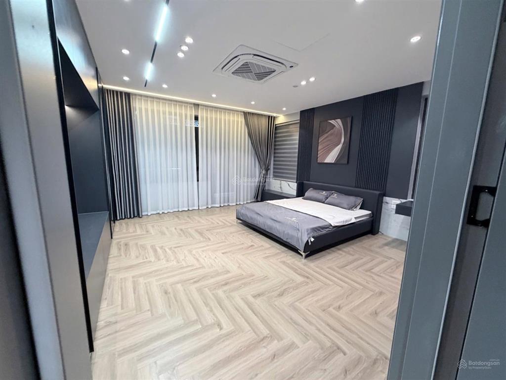 Bán nhà tái định cư thanh am phân lô vỉa hè ô tô tránh, lô góc, thang máy 73m2 5 tầng, 23.5 tỷ