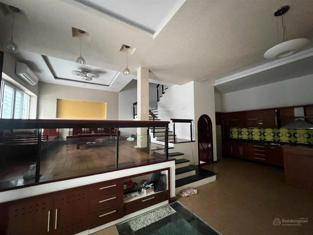 Siêu phẩm biệt thư khu phân lô phố nguyễn cơ thạch nam từ liêm giá chỉ 39,5 tỷ