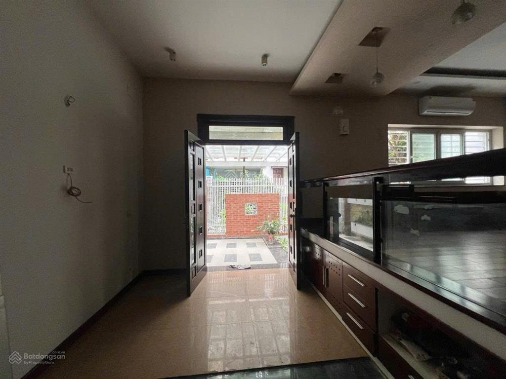 Siêu phẩm biệt thư khu phân lô phố nguyễn cơ thạch nam từ liêm giá chỉ 39,5 tỷ