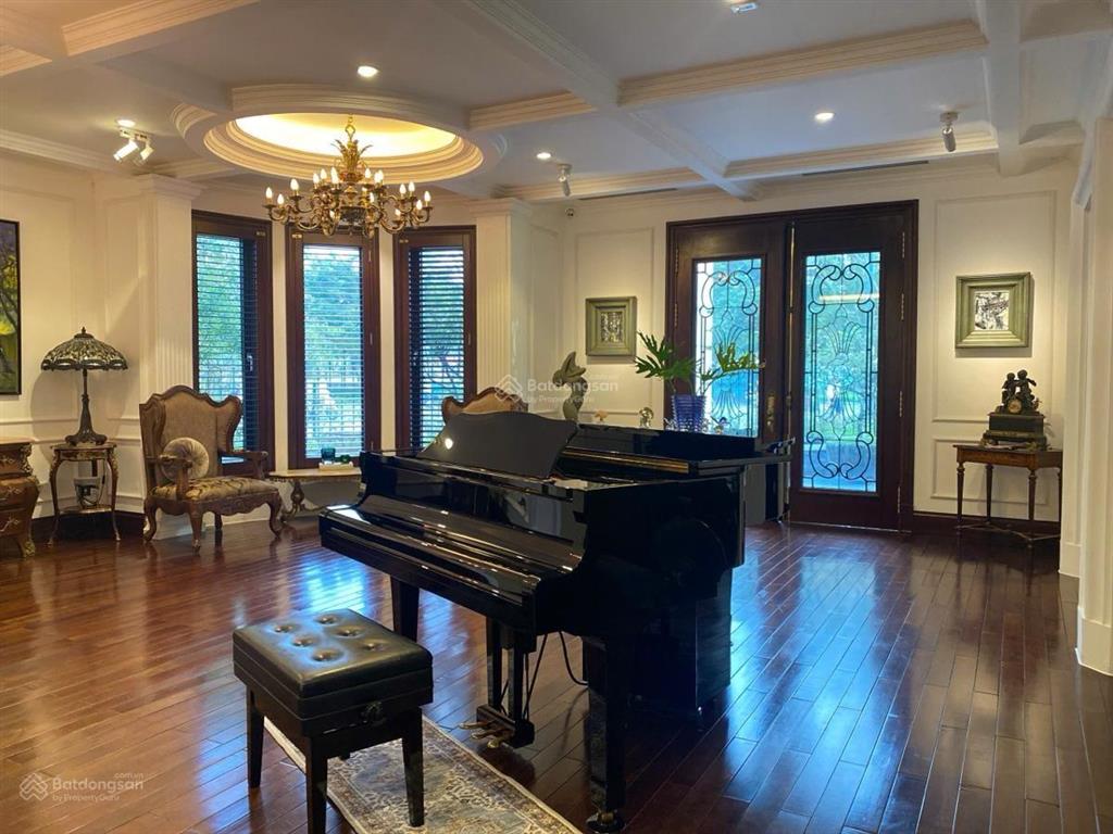 Biệt thự đẹp khu đô thị đẹp đáng sống bậc nhất hà nội lô góc hai mặt đường dt 335 giá chỉ 137 tỷ