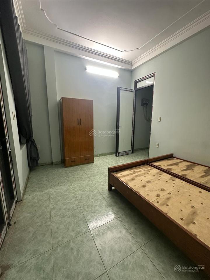 Bán nhà khu phân lô phố phạm văn đồng hà nội vừa ở kết hơp kinh doanh giá chỉ 18.9 tỷ