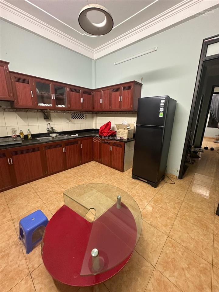 Bán nhà khu phân lô phố phạm văn đồng hà nội vừa ở kết hơp kinh doanh giá chỉ 18.9 tỷ