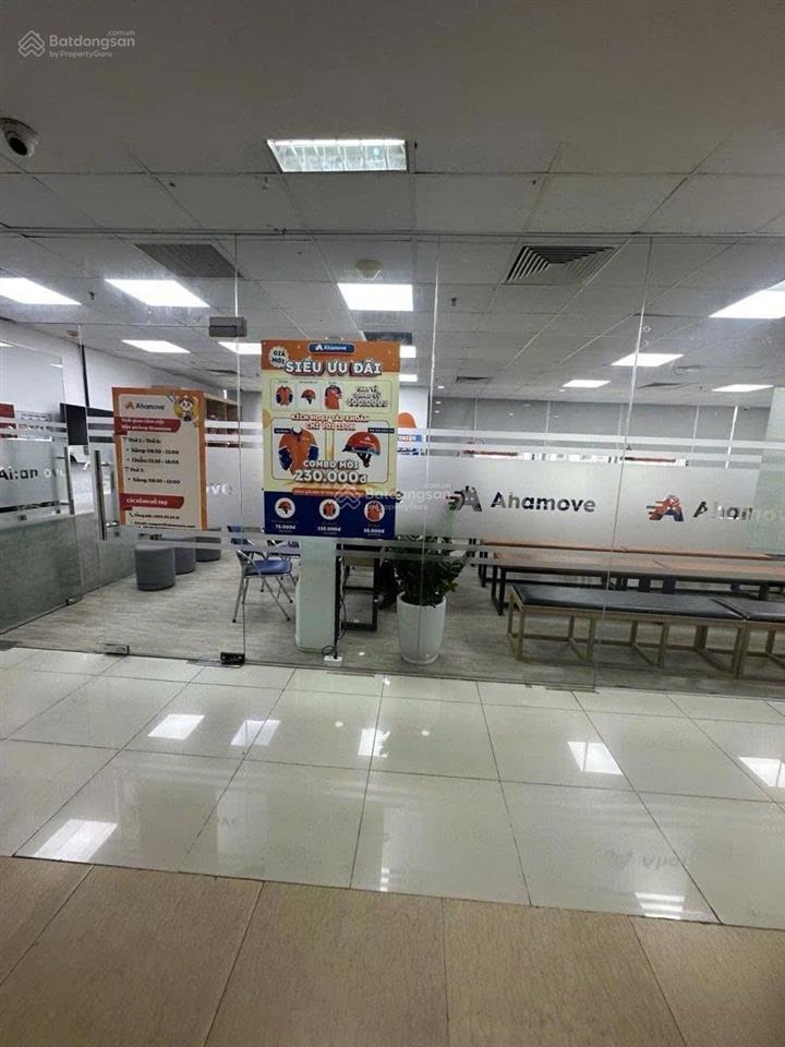 Cần bán toàn bộ mặt sàn tầng 9 tòa nhà dvvp mipec, đã cho thuê kín, doanh thu 500 triệu/ tháng