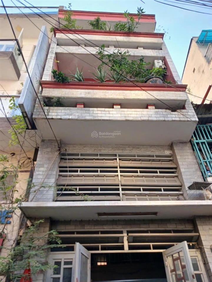 Hàng thơm  nhà hẻm xe hơi ngay aeon tân phú  giá chỉ nhỉnh 6 tỷ