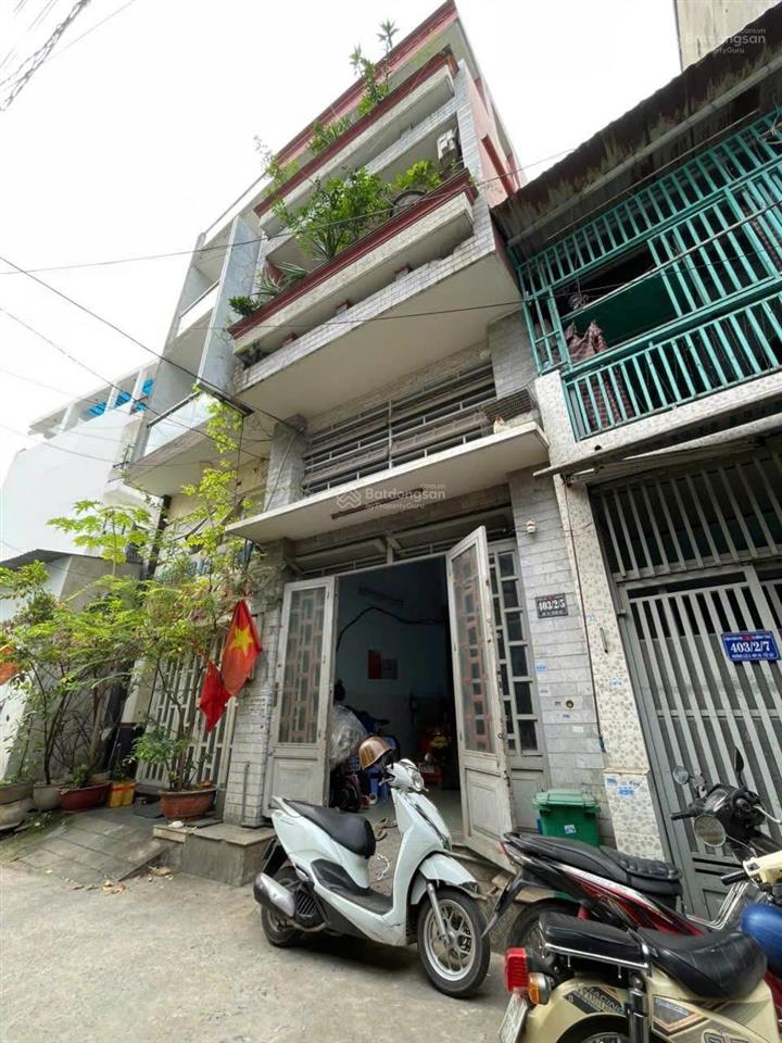 Hàng thơm  nhà hẻm xe hơi ngay aeon tân phú  giá chỉ nhỉnh 6 tỷ