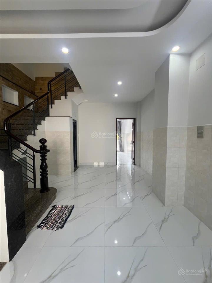 Bán nhà mặt tiền khu phan anh  giáp tân phú  dt 5x18m giá 10 tỷ còn thương lượng