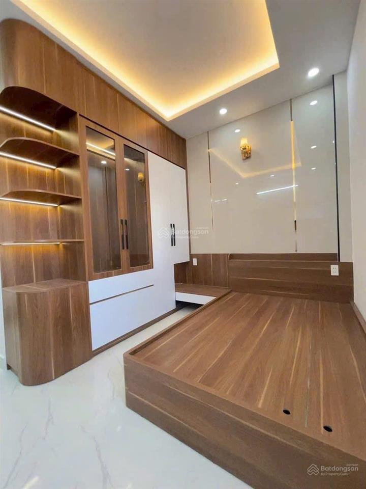 Bán nhà mới full nội thất ngay chợ liên khu 56 , p.bình tân , hẻm 6m xe hơi đỗ cữa , giá 5.9 tỷ