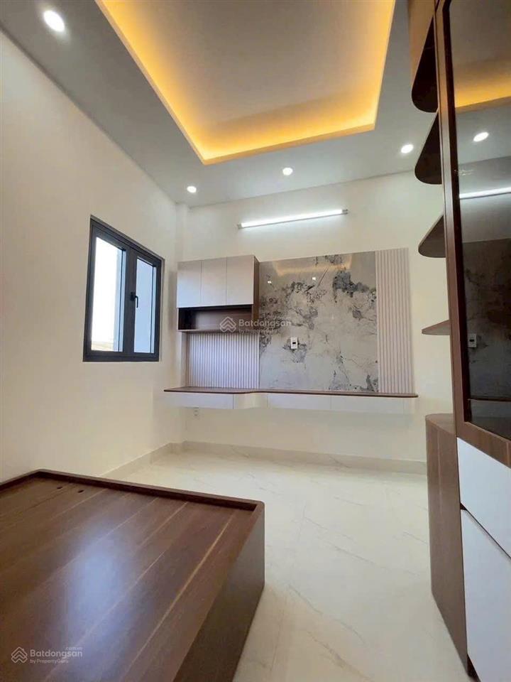 Bán nhà mới full nội thất ngay chợ liên khu 56 , p.bình tân , hẻm 6m xe hơi đỗ cữa , giá 5.9 tỷ