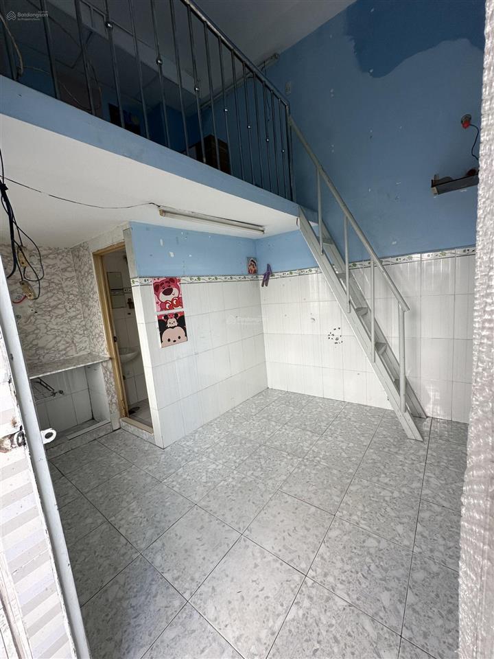 Cho thuê phòng rộng 30m2 giá chỉ 3 triệu/tháng kc46 huỳnh tấn phát, tân thuận tây, quận 7
