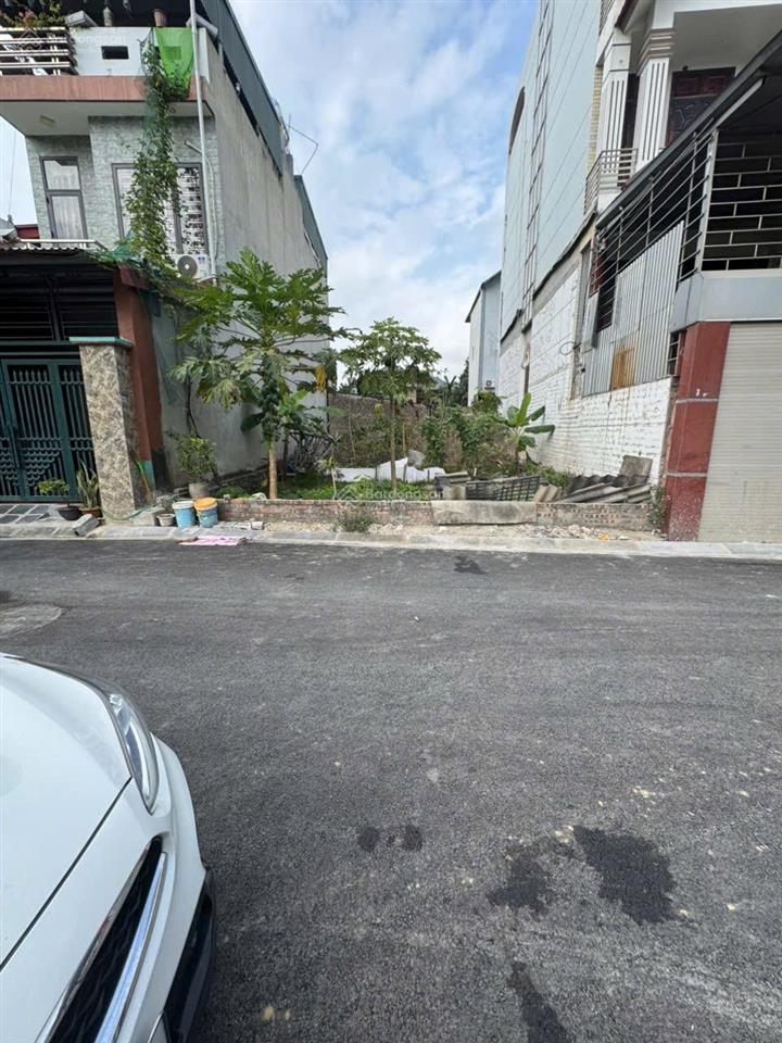 Bán đất đẹp tại xóm đường, khu chợ lắp ghép, xã nguyên khê. diện tích 137m2, giá êm!