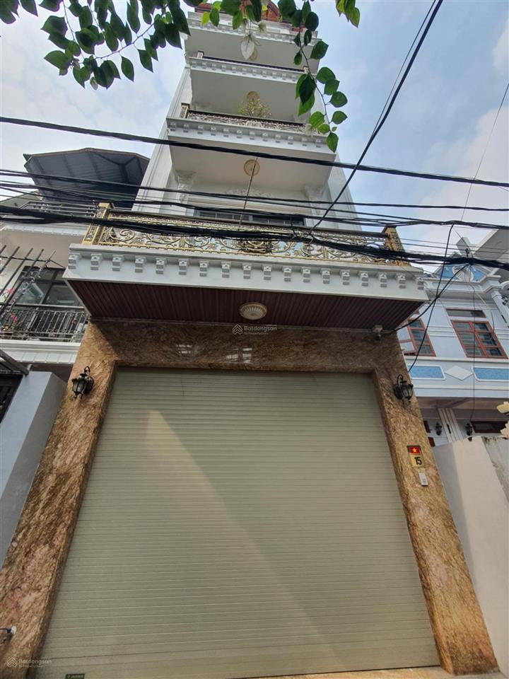 Siêu rẻ!nhà đẹp phố ngọc thụy,gara oto,thang máy,full nội thất,dt90m25 tầng,giá 22 tỷ.