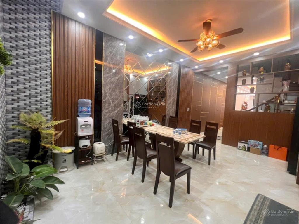 Siêu rẻ!nhà đẹp phố ngọc thụy,gara oto,thang máy,full nội thất,dt90m25 tầng,giá 22 tỷ.