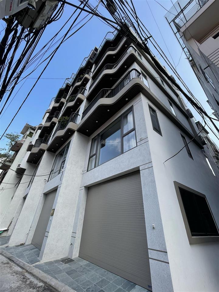 Siêu phẩm nhà lô góc,mặt đường kd,oto tránh phố sài đồng,55m26t,thang máy,giá 15.5 tỷ.