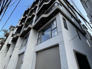 Siêu phẩm nhà lô góc,mặt đường kd,oto tránh phố sài đồng,55m26t,thang máy,giá 15.5 tỷ.