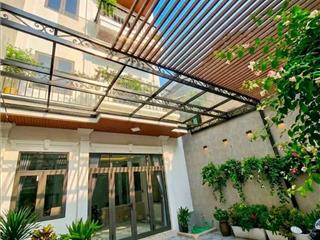 Quá rẻ! nhà phố sân vườn phố nguyễn văn cừ, 65/110m2, 7 tầng thang máy, full nội thất, 15.9 tỷ
