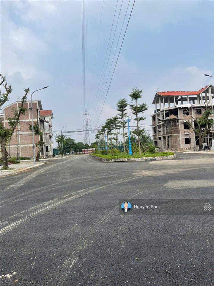 Căn khe thoáng cienco5 mặt hoàng quốc việt 90m2 đpẹ nhất phân khúc liền kề
