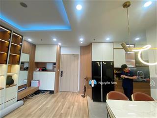 Chính chủ cần bán căn hộ chung cư wisteria 83m2 2 ngủ 2 vệ sinh full nội thất đẹp