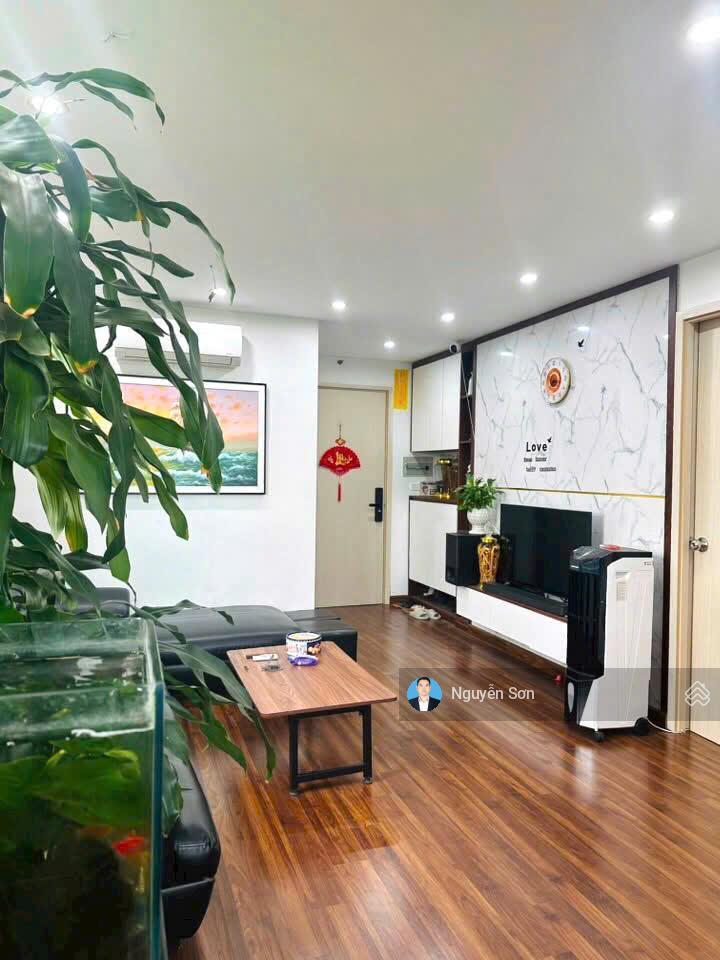 Cần bán căn góc căn hộ chung cư tân tây đô 2 ngủ 2 vệ sinh full nội thất