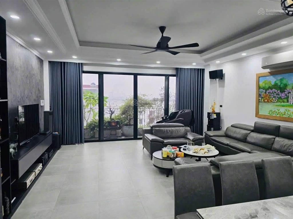 Bán gấp, nhà đẹp, phân lô, ô tô tránh, kinh doanh, nguyễn chánh, cầu giấy