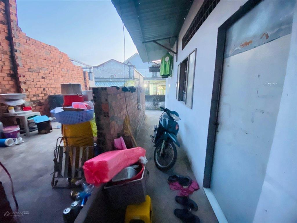 Bán căn nhà 210m2 phường linh xuân gần khu dân cư êm đềm thủ đức