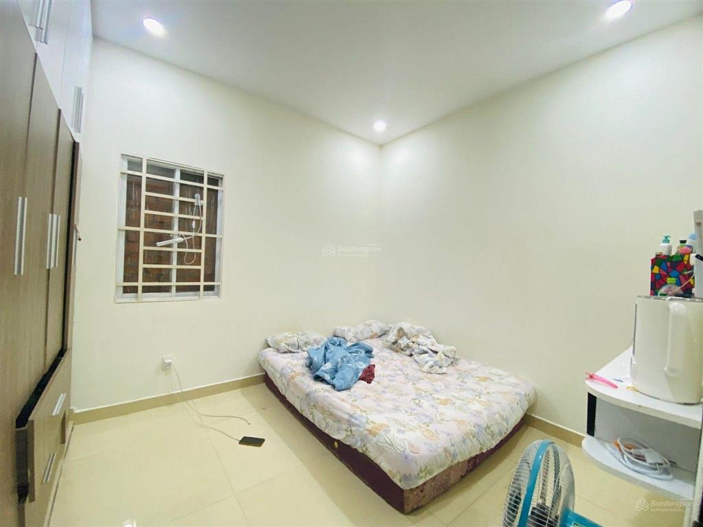 Bán căn nhà 210m2 phường linh xuân gần khu dân cư êm đềm thủ đức
