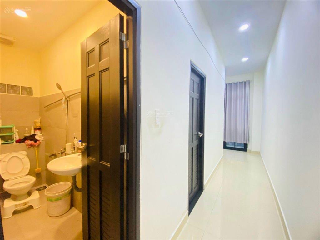 Bán căn nhà 210m2 phường linh xuân gần khu dân cư êm đềm thủ đức