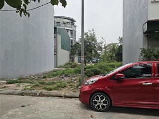 Bán đất tđc ngọc hồi, 30m2, giá thỏa thuận, nhiều tiện ích, chính chủ