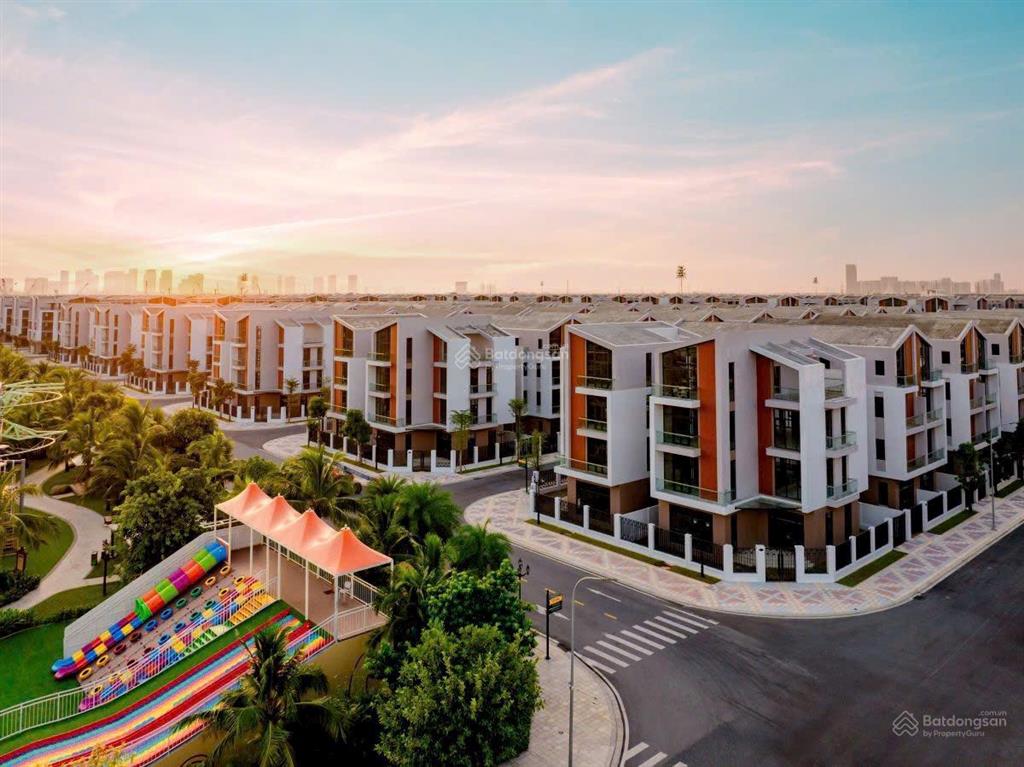 Hàng hiếm bán trong tuần lô liền kề 100m sunny garden city, trục đường 15,5m, giá 16 tỷ
