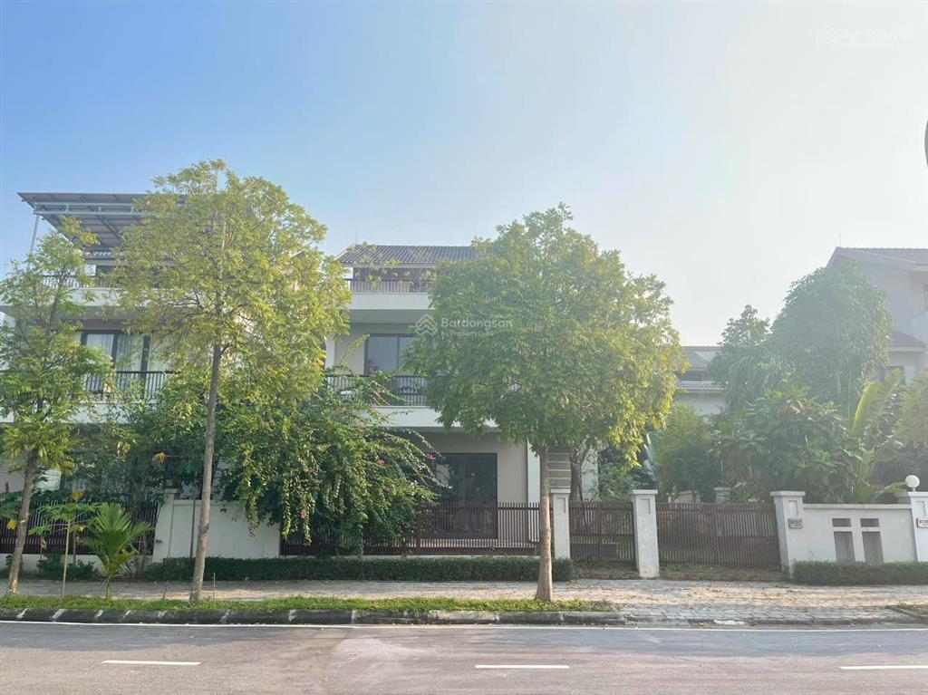 Bán nhanh lô đơn lập góc tại sunny garden city giá rẻ ngang lô thường, giá 120tr/m.  0981 669 ***