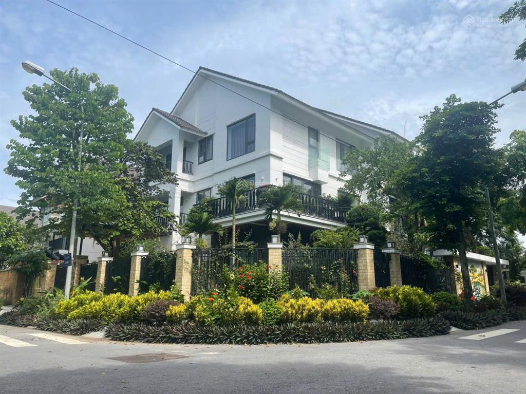 Bán lô bt đơn lập góc 345m tại sunny garden city, trục chính kinh doanh, sẵn hđ thuê.  0981 669 ***