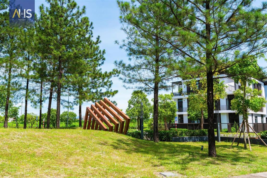 Cần bán gấp lô biệt thự song lập 180m hà đô charm villas, hướng tb, giá nhỉnh 20 tỷ.  0981 669 ***