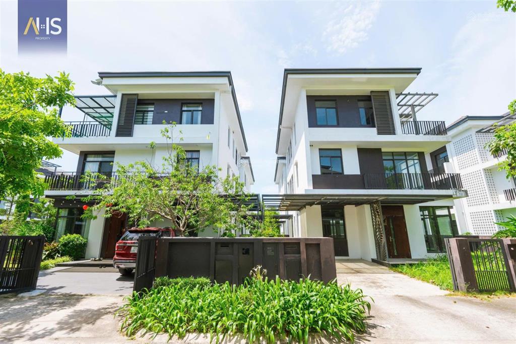 [duy nhất 01 lô] cần bán gấp bt 300m2 hà đô charm villas, xây 3 tầng, đường lớn 20m, giá 35,x tỷ