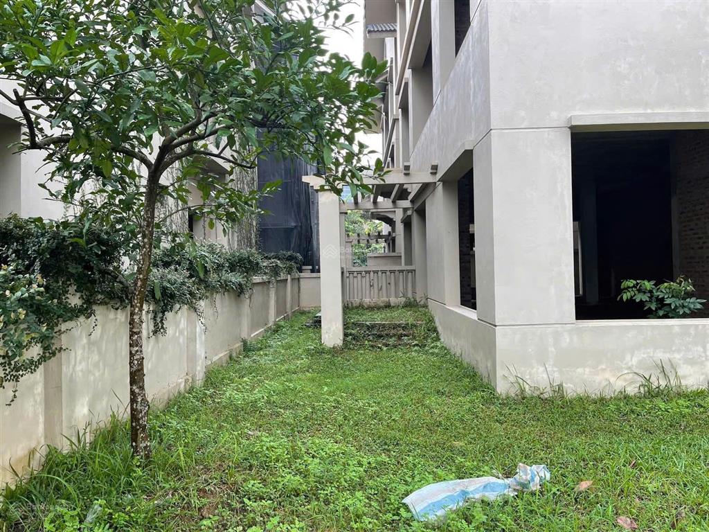 Bán nhanh bt song lập 180m2 sunny garden city, hướng đn, nhà thô, giá tốt dự án.  0981 669 ***