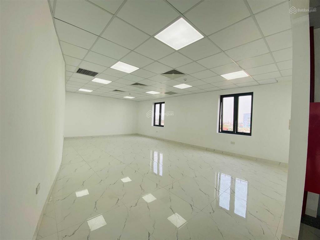 Cho thuê văn phòng hoàng mai giá rẻ, diện tích 50m2, giá thuê 7,5 tr/th, nhà mới xây xong