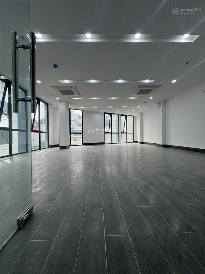 Cho thuê văn phòng khu đô thị linh đàm  120m2 giá rẻ, nhà mới