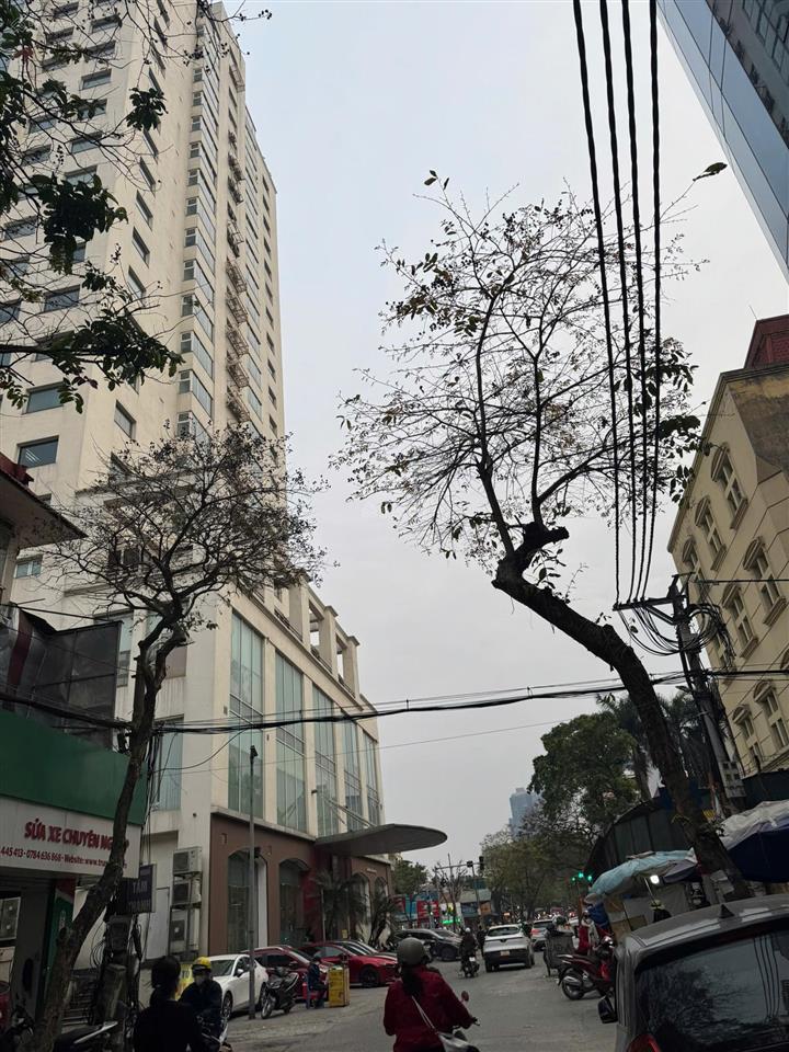 Cho thuê văn phòng tại gần hoa binh international towers, 26 triệu, 180m2, bao đẹp giá ưu đãi