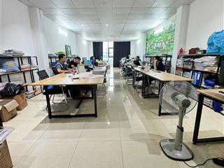 Cho thuê văn phòng tại cầu vượt mai dịch, 9,5 triệu, 70 m2