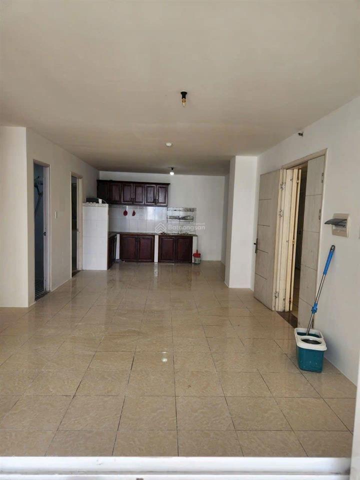 Cho thuê căn hộ chung cư quân khu 7. q12, 3pn, 2wc. an ninh tốt. nhà ngay chợ, trường học