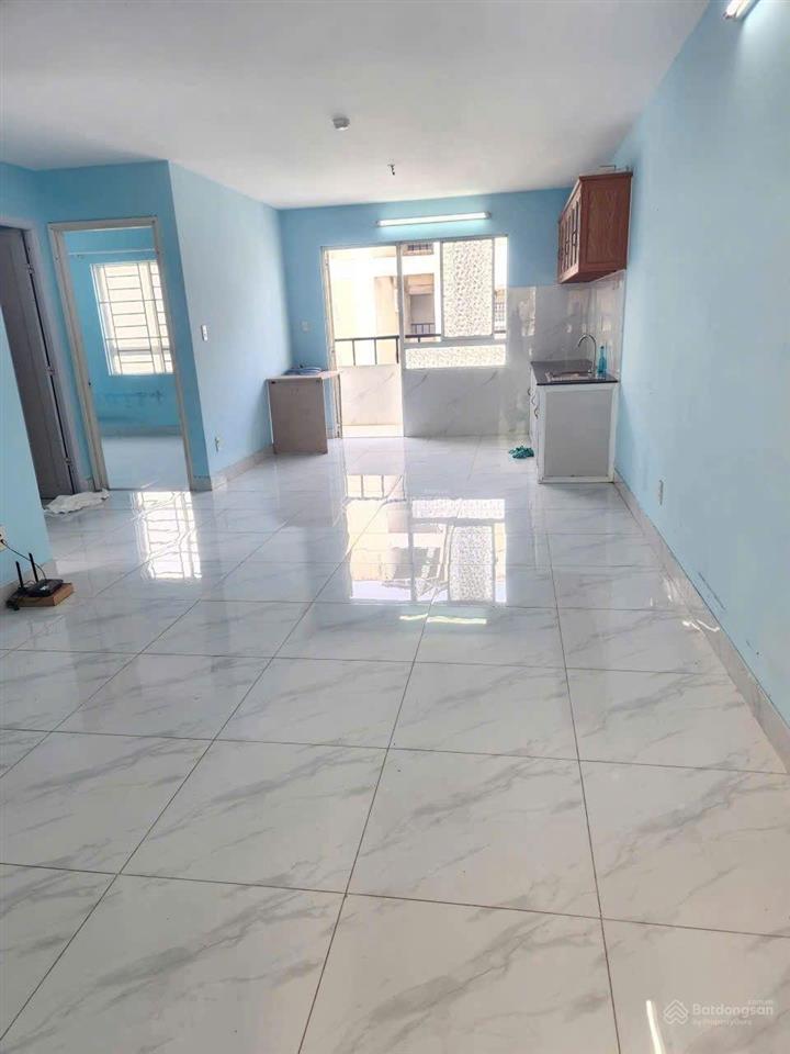 Cho thuê căn hộ chung cư khu nhà ở cán bộ quân khu 7 quận 12, nhà 2 phòng ngủ, 2 wc