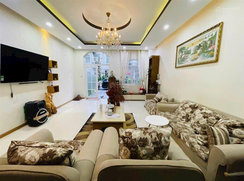 Chính chủ bán nhà phố trong kdc lucky dragon, đỗ xuân hợp  95m2 / 13,4 tỷ