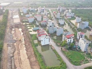 View chính giữa vườn hoa 62 đất đồng ông, đan phượng, hà nội.