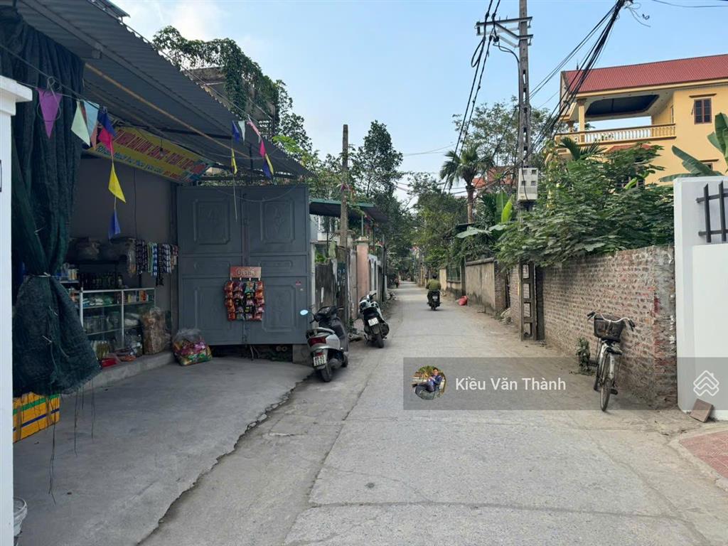 Bán 50m²ngõ nôngrộng 2,8m  ô tô đỗ đất thôn bãi cao viên thanh oai  hà nội  giá 2.75 tỷ