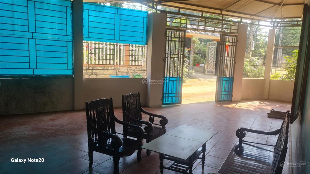 Bán 194m2 đất có sẵn nhà tại yên bình thạch thất. thổ cư 100%.  0967 691 ***