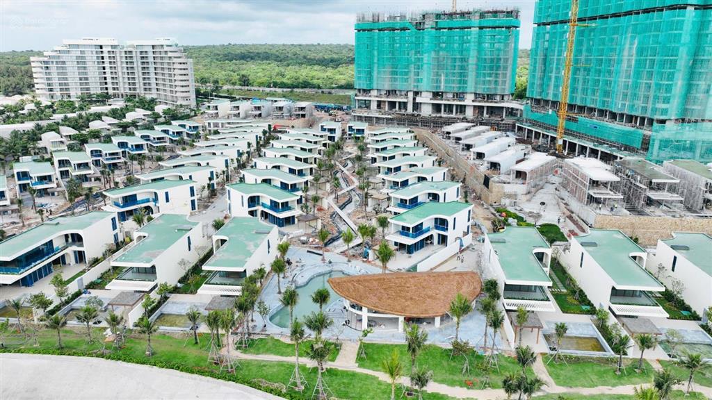Villa 4 pn 351m2 ixora 2 hồ tràm  giá full 28 tỷ 236 (vat + phí bảo trì)