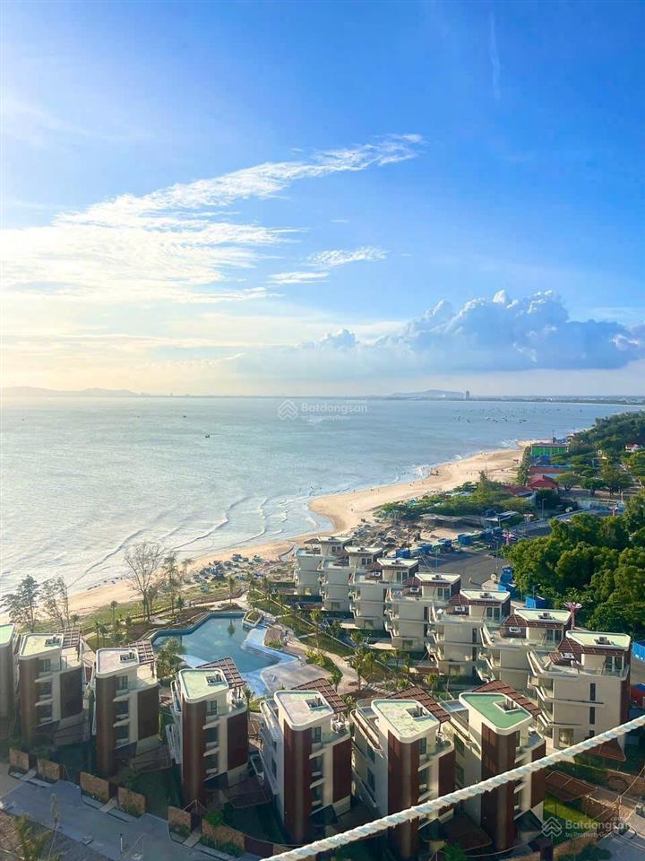 Bán căn penthous tổng thống tại charm resort long hải, 28 tỷ, 258.3m2, 2pn, 3wc view trực diện biển
