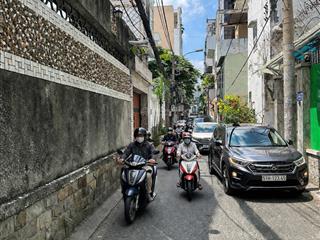 Nhà phổ quang ngay ngã tư cây xăng hxh bán gấp gấp chính chủ